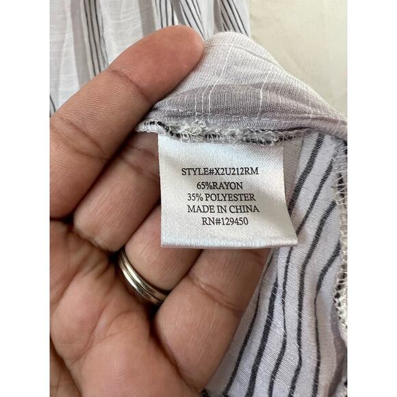 Fred David White and Grey Striped Blouse Size Large - Picture 4 of 4
